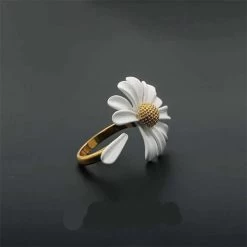 Korean Daisy Flower Elegant Opening Rings Women Adjustable Wedding Party Engagement Finger Rings Statement Jewelry Gift