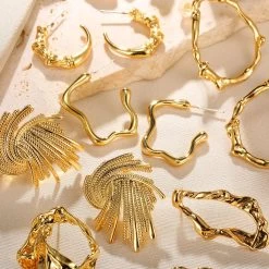 Vintage Stainless Steel Geometric Earrings For Women Personalized Fan-shaped Stud Earrings Party